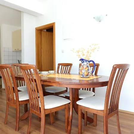 Apartman By The Sea Zuronja - Peljesac - 10123 *